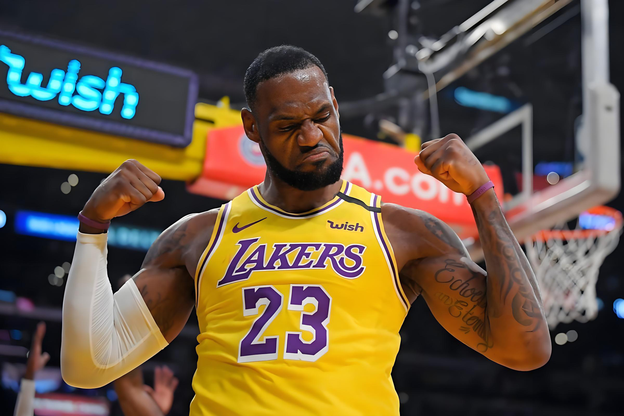 九游app最新版下载安装-詹姆斯官方宣布比赛局势复杂新规，巴塞罗那引发争议！